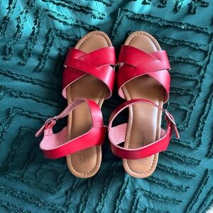 Time and Tru Red Women's Sandals Memory Foam Size 8
